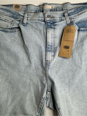 Levis Jeans Women’s Blue Crop Flare High Rise Light Wash Stretch Denim 18W New